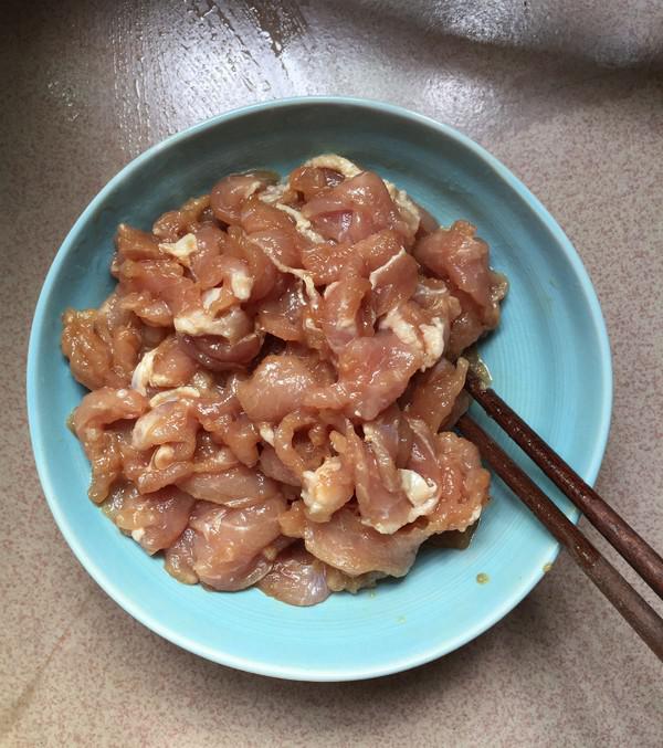 春筍炒瘦肉的做法-香辣味炒菜譜