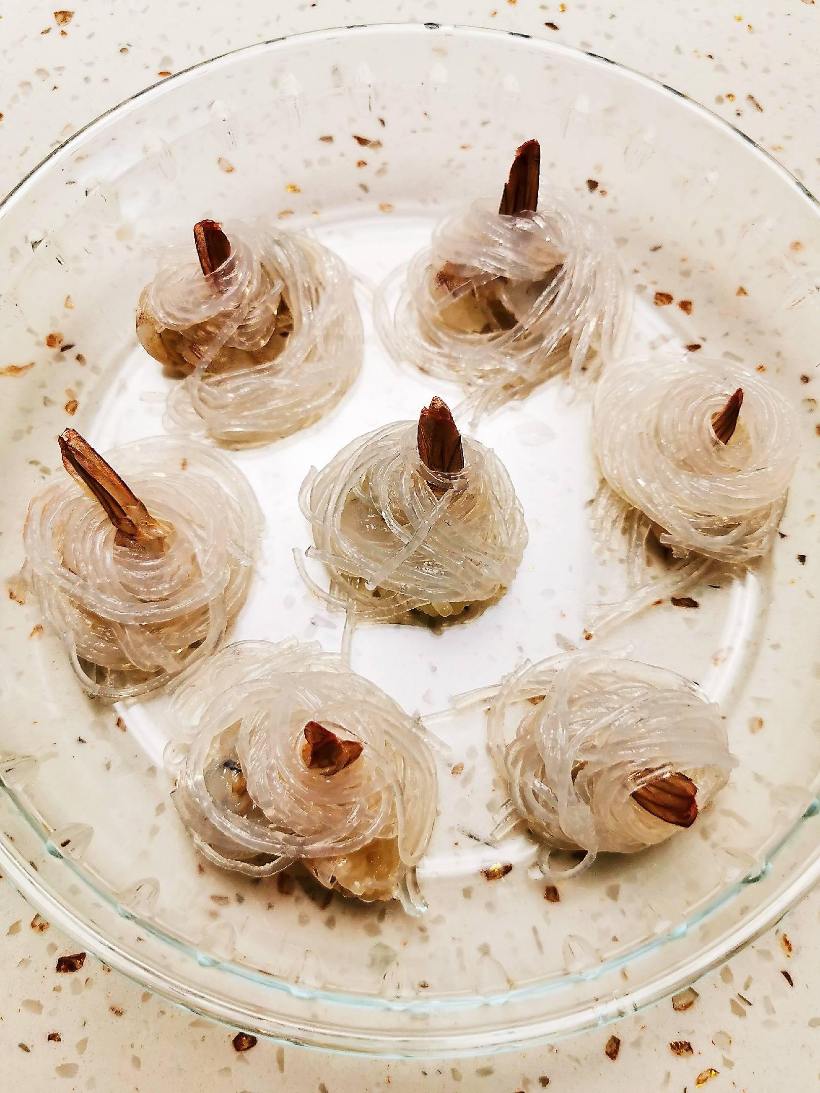 蒜蓉粉絲蒸蝦的做法-香辣味蒸菜譜