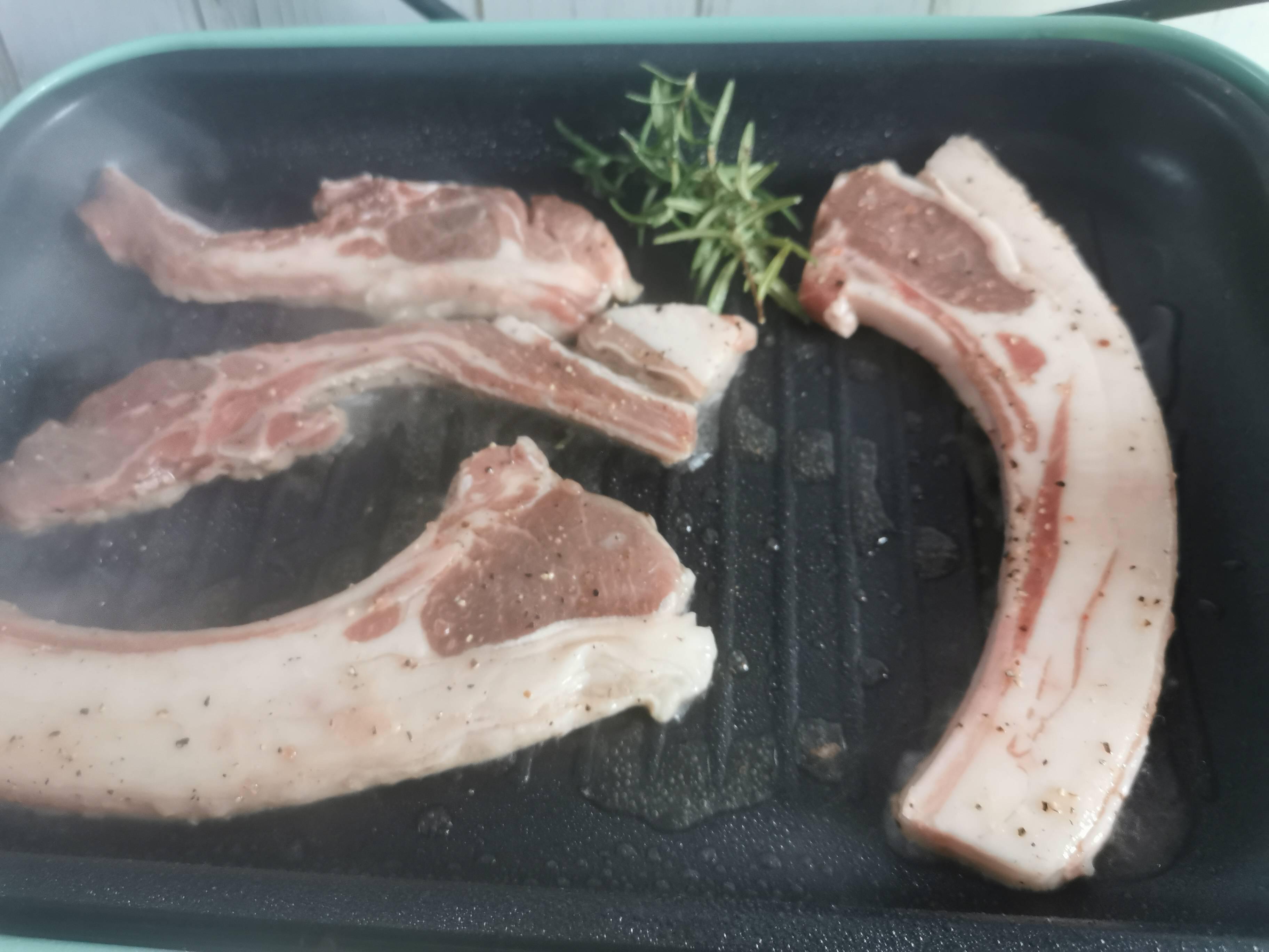 法式羊排的做法-咸鮮味煎菜譜