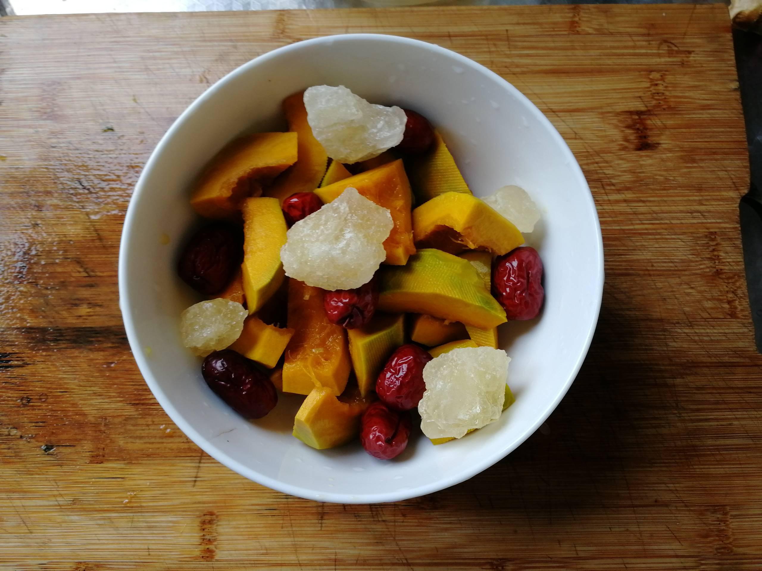 南瓜蒸紅棗的做法-甜味蒸菜譜