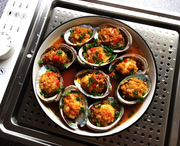 金銀蒜蒸鮑魚(yú)的做法-蒜香味蒸菜譜