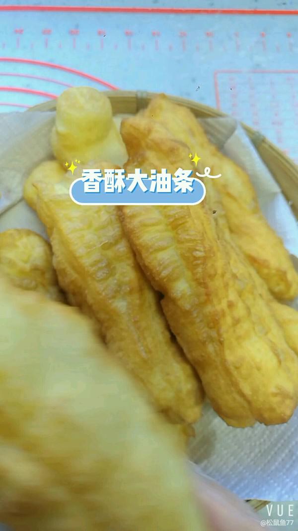 香酥大油條的做法-家常味炸菜譜-易網健康養生網 香酥大油條的做法-家常味炸菜譜