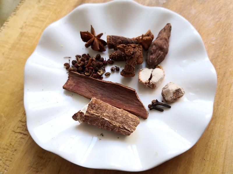 醬雞心的做法-家常味醬菜譜-易網(wǎng)健康養(yǎng)生網(wǎng) 醬雞心的做法-家常味醬菜譜