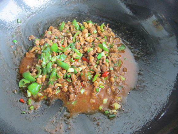 牛肉夾餅的做法-家常味炒菜譜