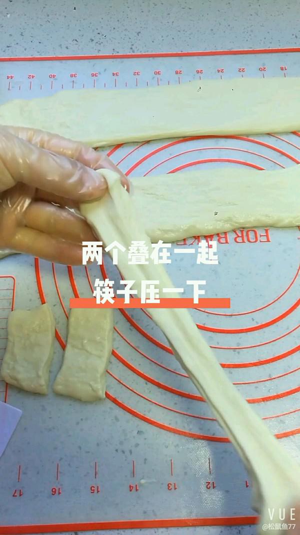 香酥大油條的做法-家常味炸菜譜-易網健康養生網 香酥大油條的做法-家常味炸菜譜