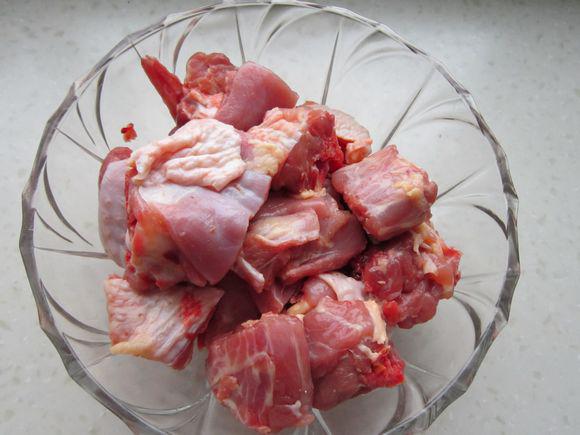 剁椒雞塊的做法-香辣味蒸菜譜-易網健康養生網 剁椒雞塊的做法-香辣味蒸菜譜