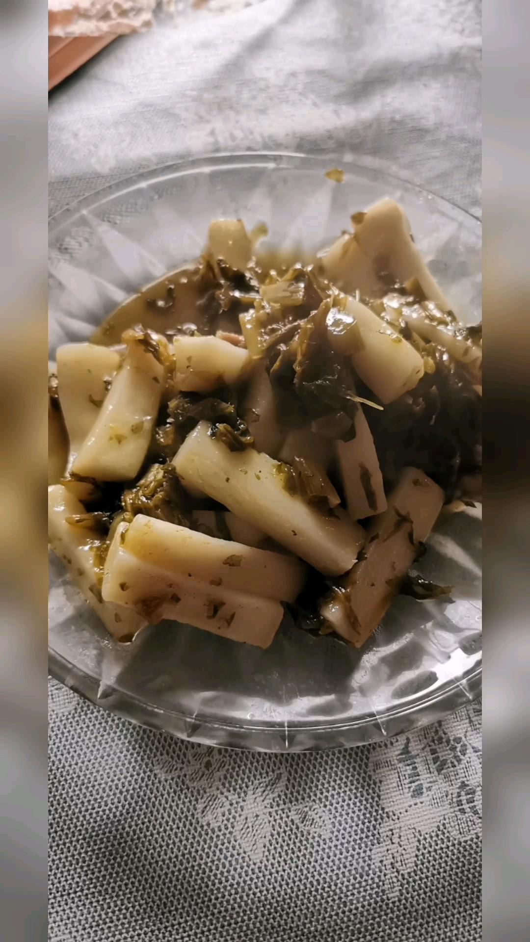 雪菜肉絲炒年糕的做法-家常味炒菜譜