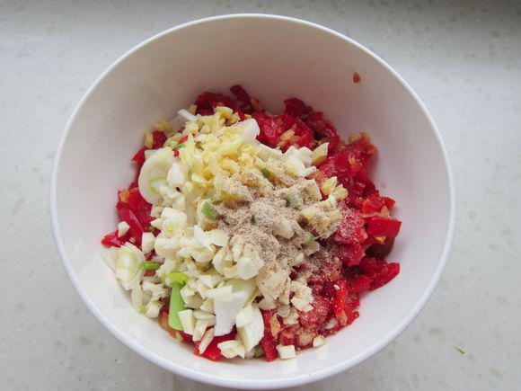 剁椒雞塊的做法-香辣味蒸菜譜-易網健康養生網 剁椒雞塊的做法-香辣味蒸菜譜