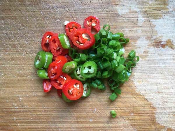 油面筋釀肉的做法-家常味煮菜譜