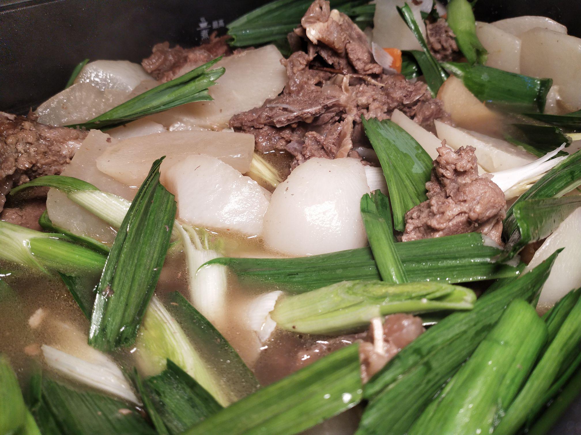 紅燜羊肉的做法-咸鮮味燉菜譜