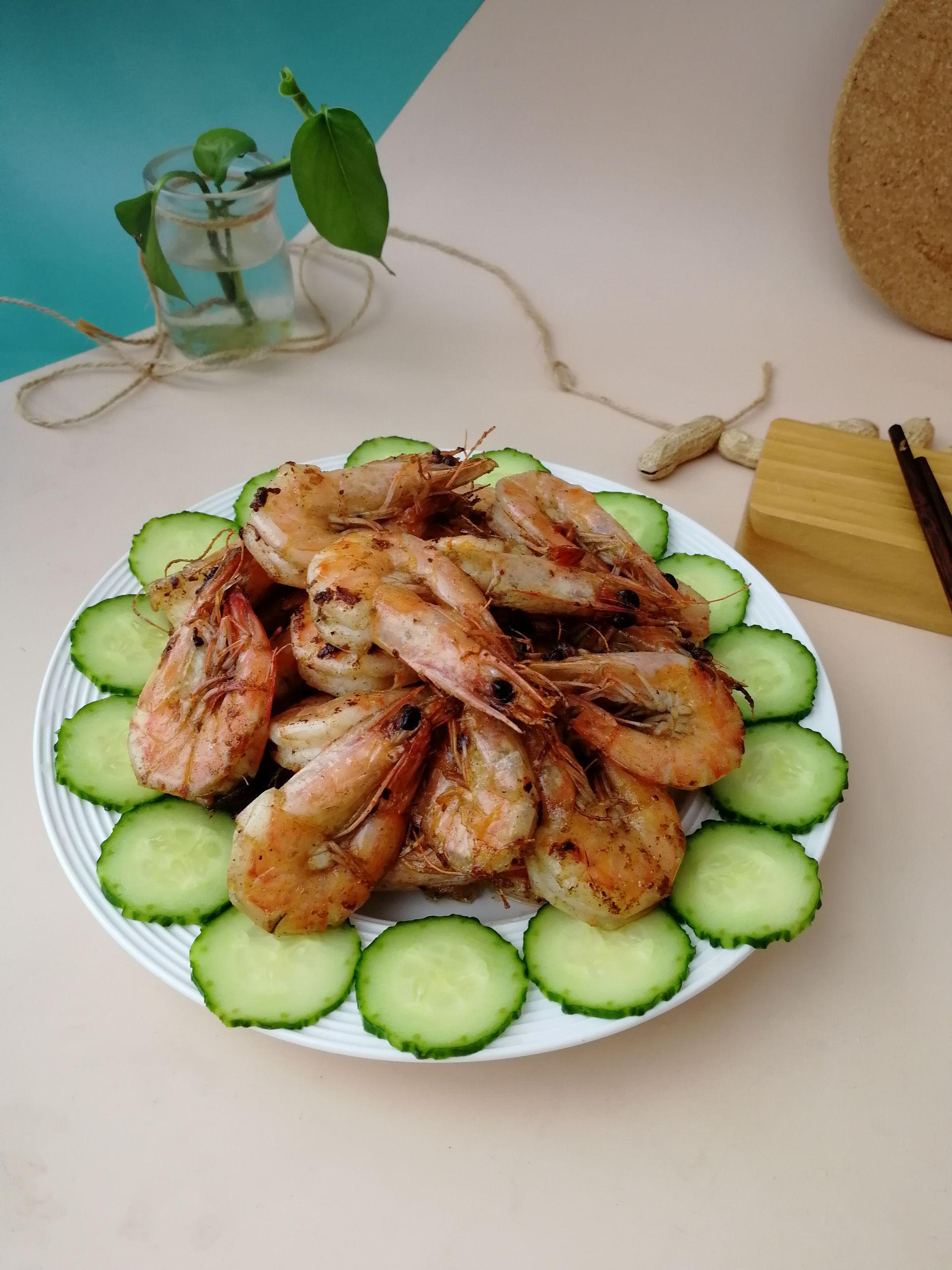 椒鹽油爆蝦的做法-咸鮮味炸菜譜