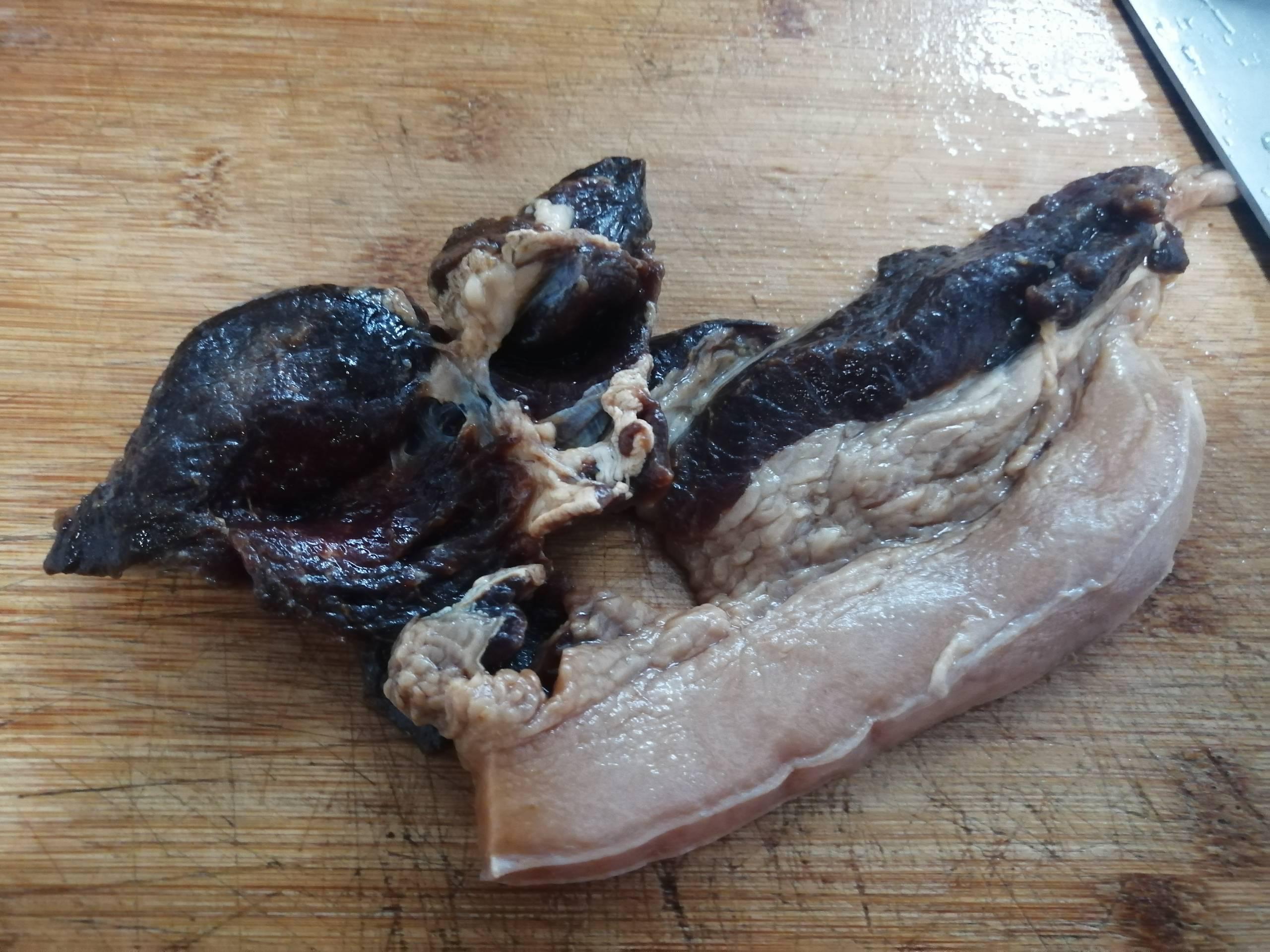 臘肉香菇青菜的做法-家常味炒菜譜-易網<a href=http://m.henggaotouzi.com/ target=_blank class=infotextkey>健康養生</a>網 臘肉香菇青菜的做法-家常味炒菜譜