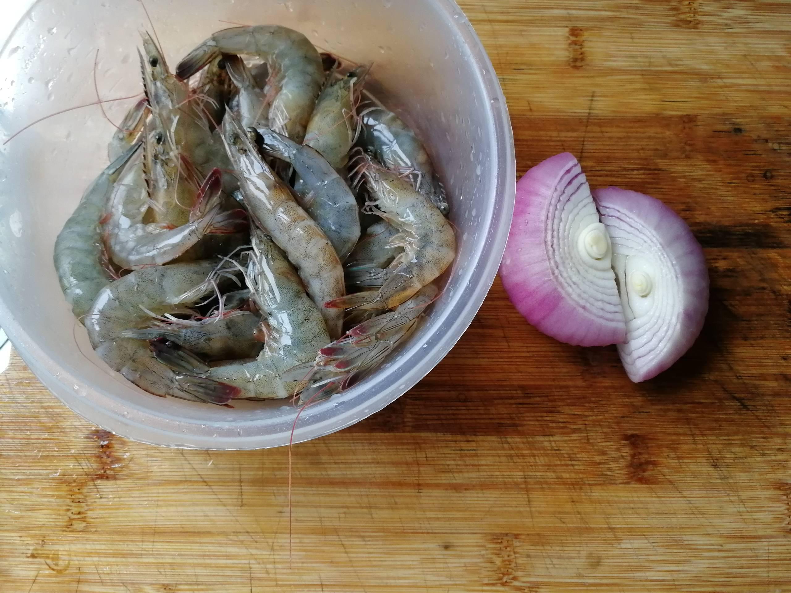 椒鹽油爆蝦的做法-咸鮮味炸菜譜