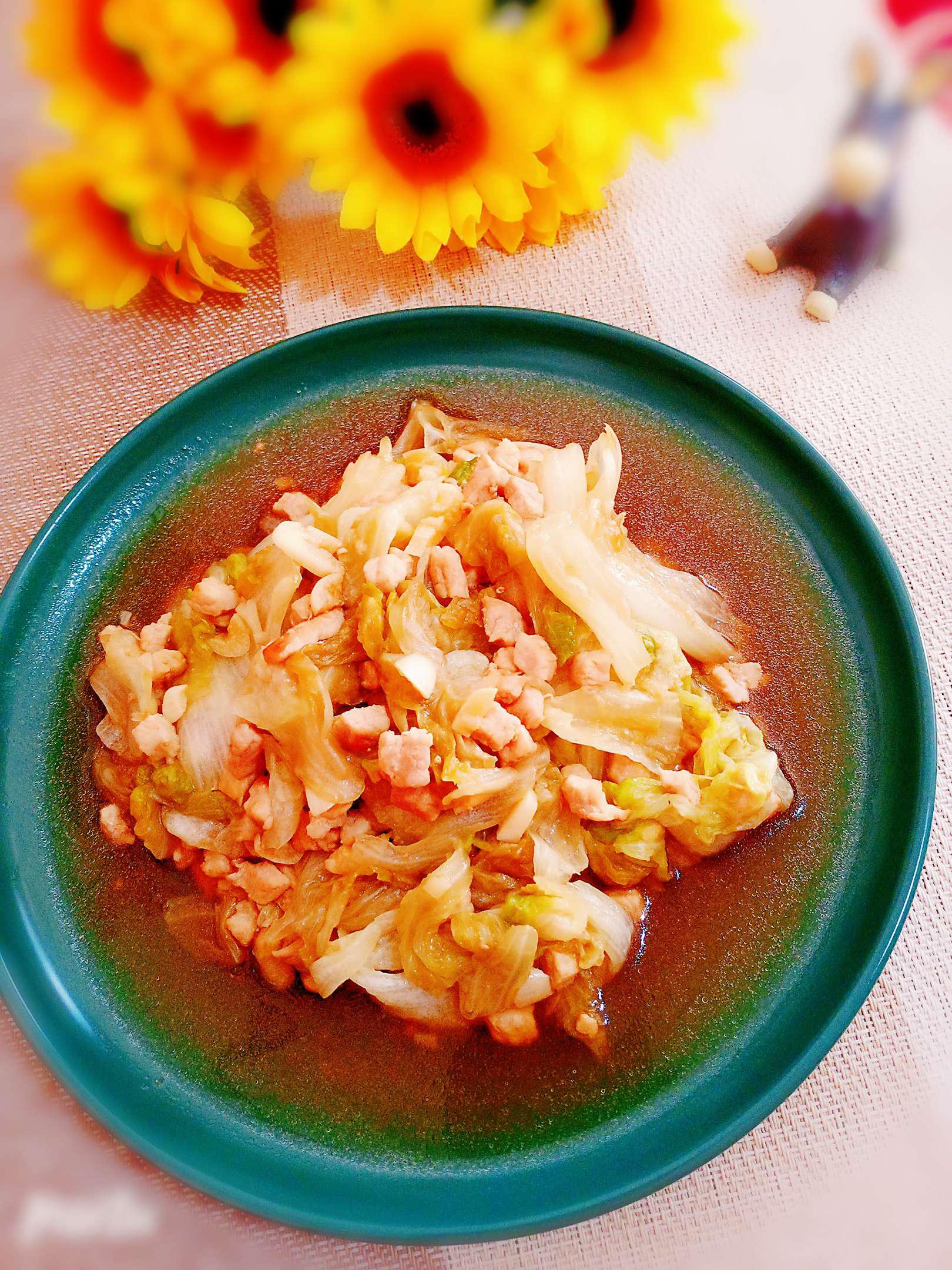 蠔油肉末西生菜的做法-家常味炒菜譜