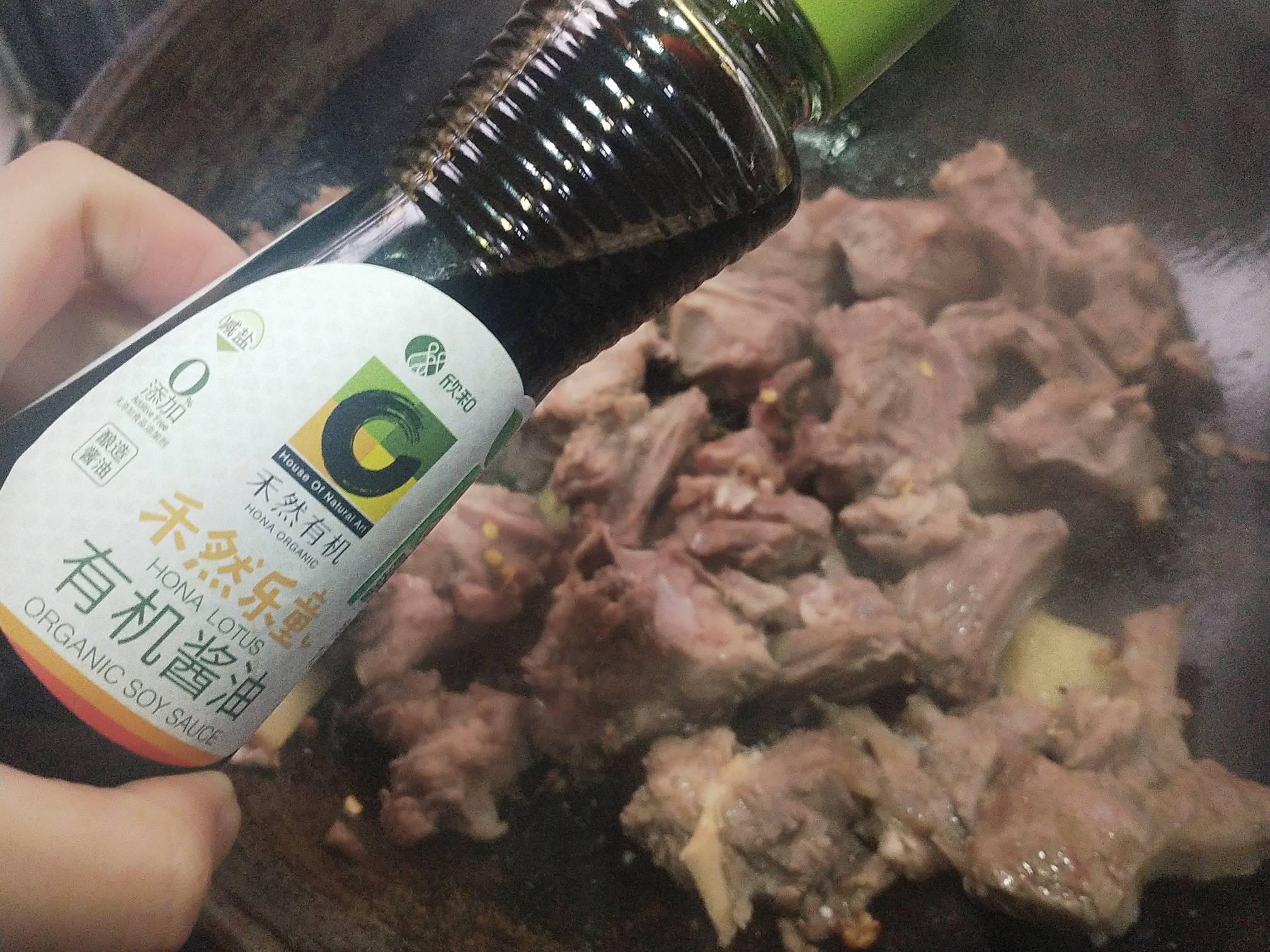 紅燜羊肉的做法-咸鮮味燉菜譜