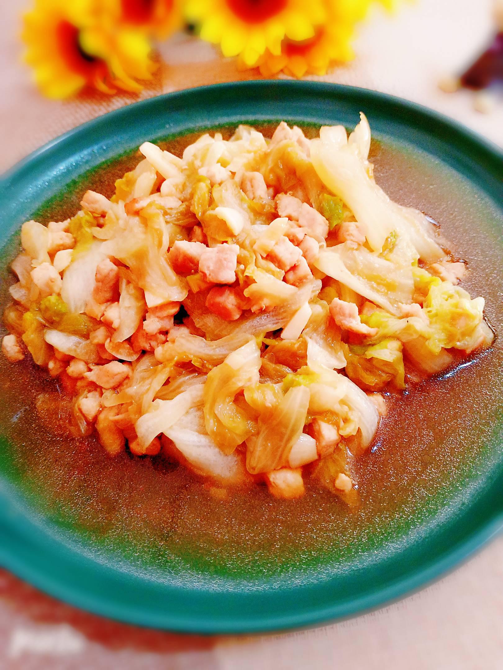 蠔油肉末西生菜的做法-家常味炒菜譜