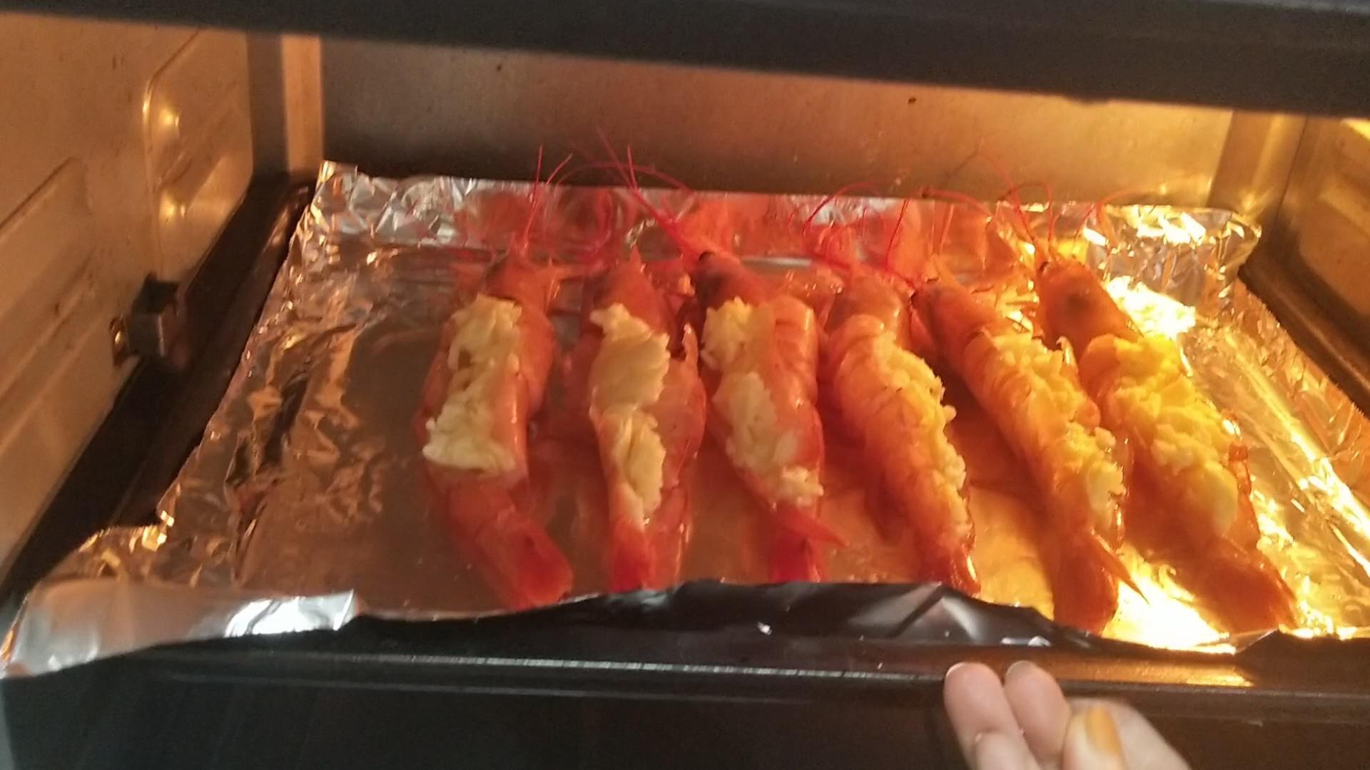 芝士焗阿根廷紅蝦的做法-家常味烤菜譜