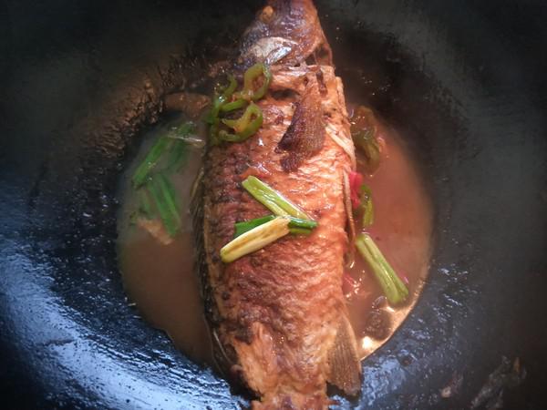 紅燒鯉魚的做法-咸鮮味燒菜譜