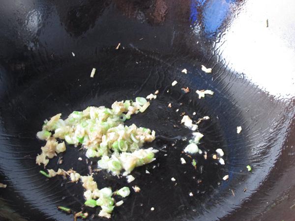 紅燒獅子頭的做法-咸鮮味燒菜譜