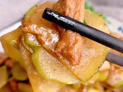 佛手瓜炒肉的做法-家常味炒菜譜