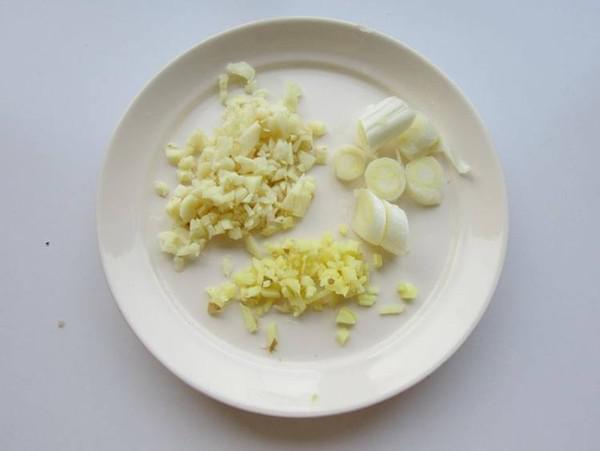 香辣酸菜肉片的做法-香辣味煮菜譜