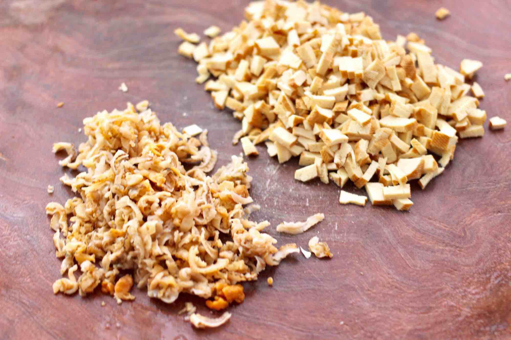 扇貝香干翠玉餃子的做法-咸鮮味煮菜譜