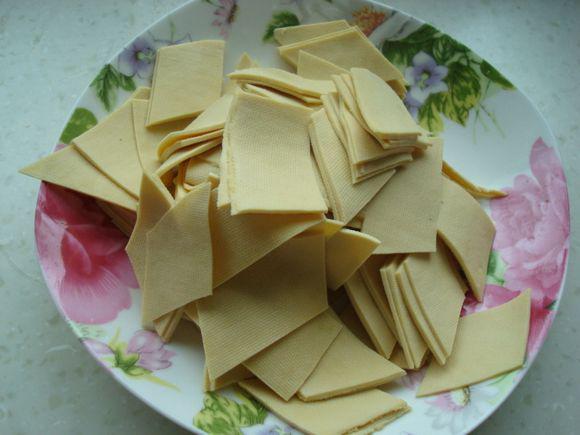 千張白菜亂燉的做法-家常味燉菜譜