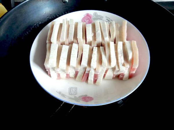 咸肉蒸芋頭的做法-咸鮮味蒸菜譜