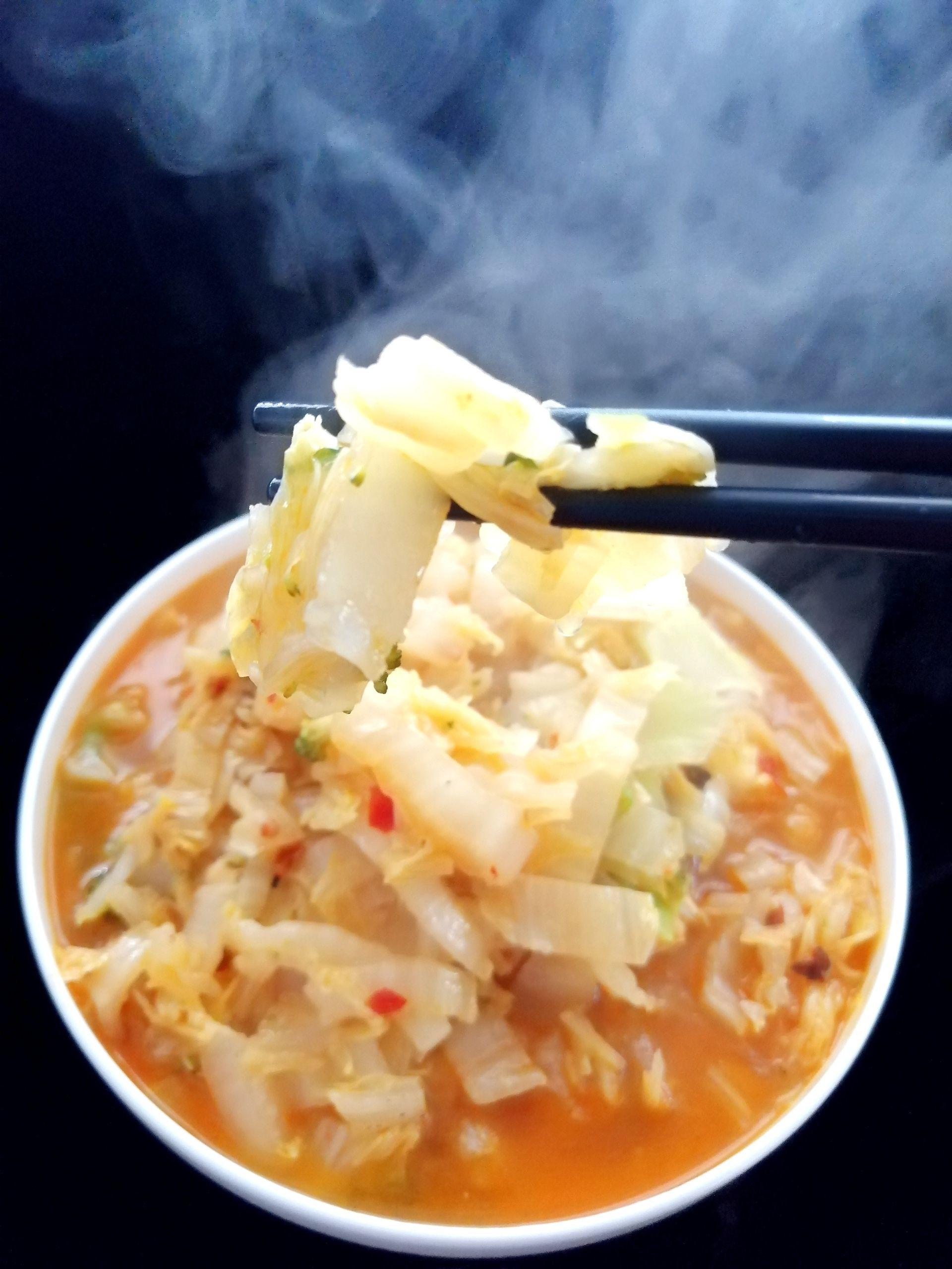 素炒大白菜的做法-家常味炒菜譜-易網健康養生網 素炒大白菜的做法-家常味炒菜譜