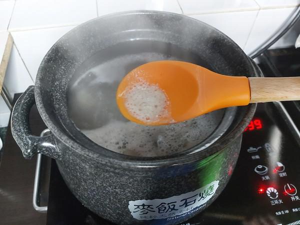 自制豬皮凍的做法-家常味砂鍋菜譜-易網健康養生網 自制豬皮凍的做法-家常味砂鍋菜譜