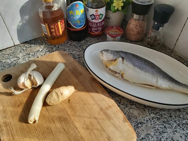 XO醬燒黃花魚的做法-香辣味燉菜譜