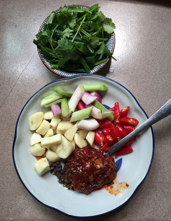 肥腸煮黑魚的做法-香辣味煮菜譜