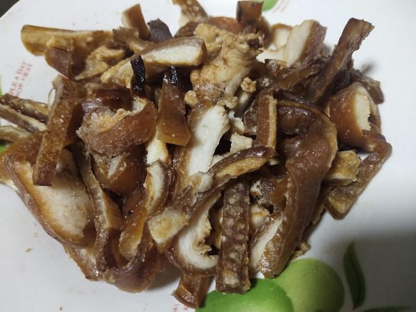 豬皮炒三絲的做法-家常味炒菜譜