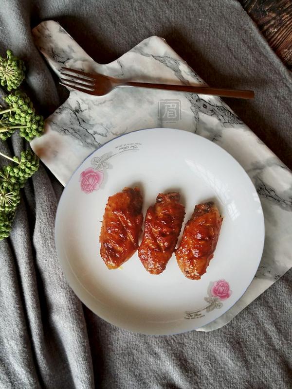 叉燒醬烤雞翅的做法-咸鮮味烘焙菜譜