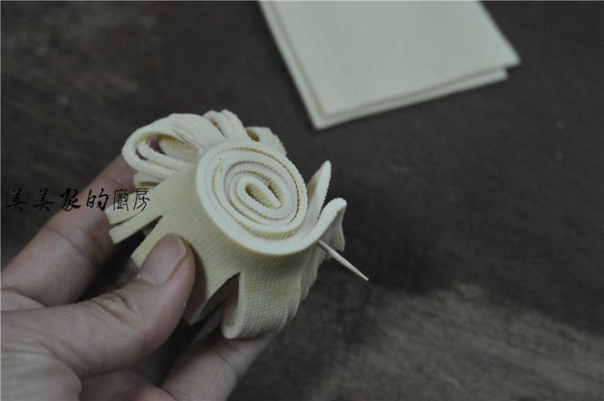 開花豆皮的做法-家常味蒸菜譜