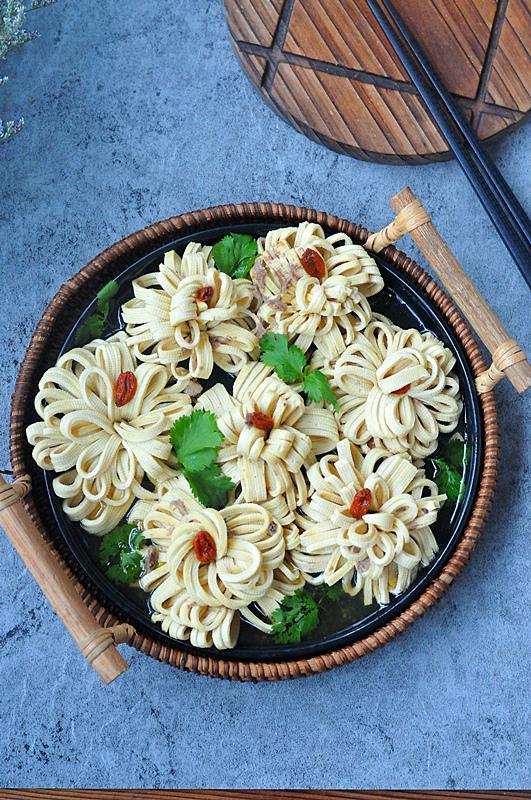 開花豆皮的做法-家常味蒸菜譜