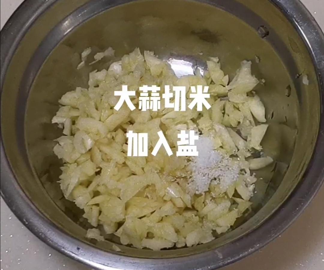 蒸螃蟹的做法-咸鮮味蒸菜譜-易網<a href=http://m.henggaotouzi.com/ target=_blank class=infotextkey>健康養生</a>網 蒸螃蟹的做法-咸鮮味蒸菜譜