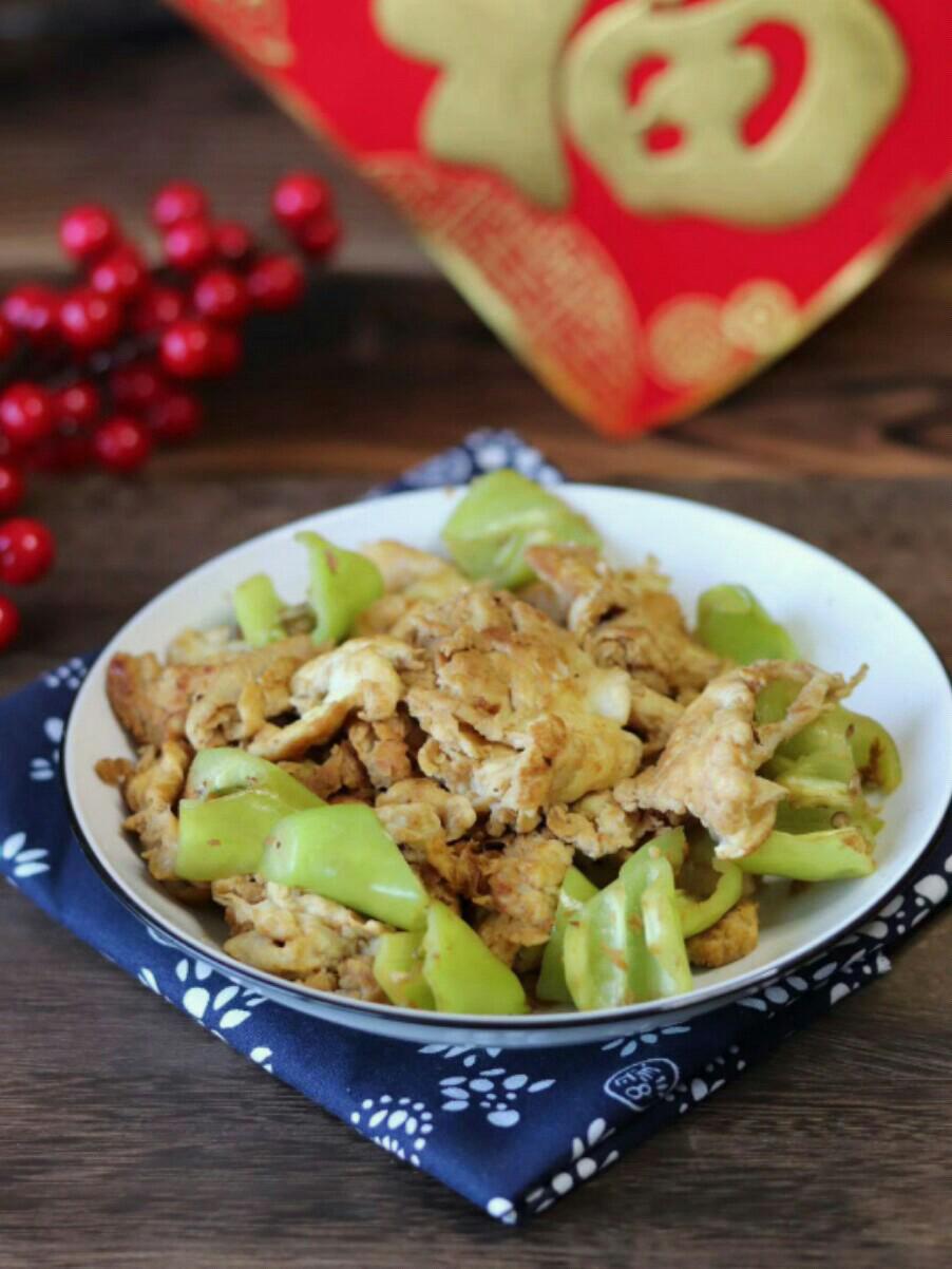 鵝蛋炒尖椒的做法-家常味炒菜譜