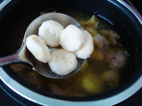 電飯煲荸薺燉雞的做法-家常味燉菜譜