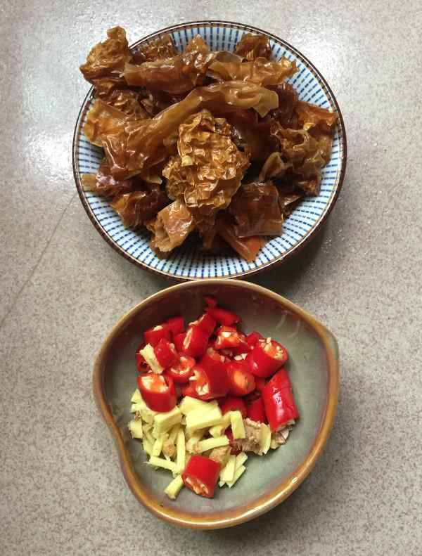 干豆角炒臘肉的做法-咸鮮味燉菜譜