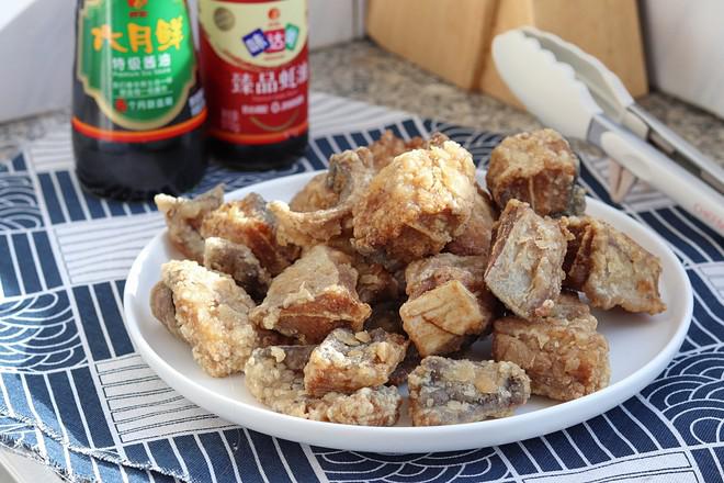 香酥老板魚的做法-家常味炸菜譜
