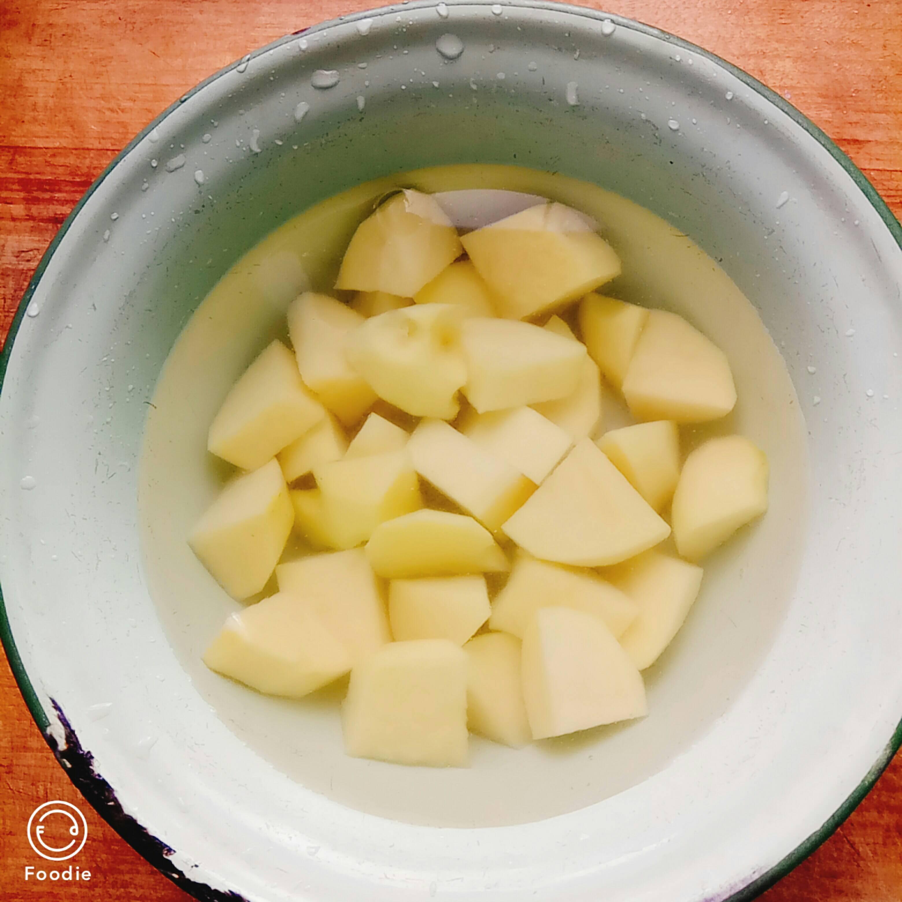 紅燒肉燉海帶的做法-家常味燉菜譜