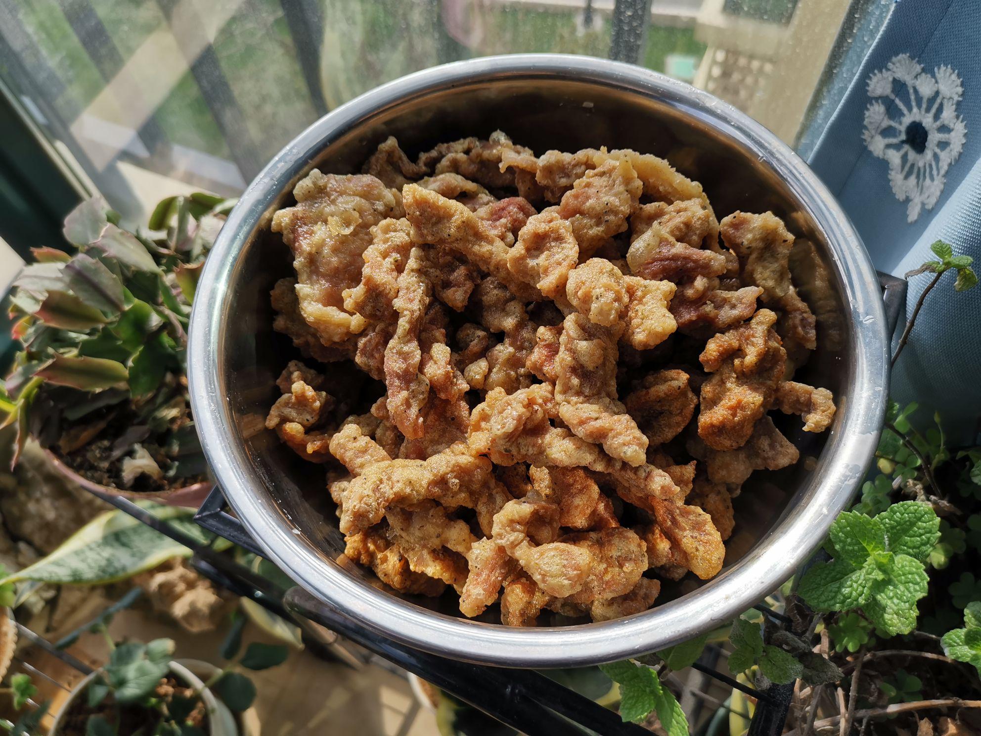 炸酥肉的做法-家常味炸菜譜