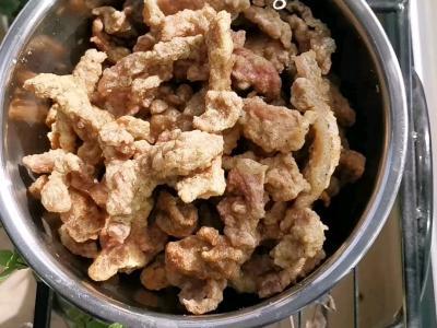 炸酥肉的做法-家常味炸菜譜