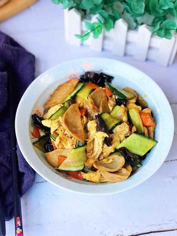 時蔬木須香腸的做法-家常味炒菜譜