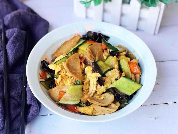 時蔬木須香腸的做法-家常味炒菜譜