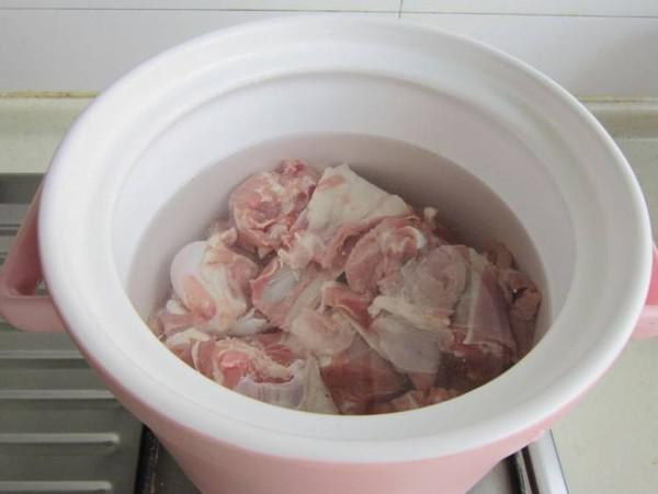 胡蘿卜燉羊腿的做法-家常味燉菜譜