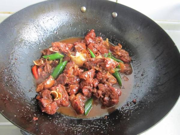 紅燜羊肉的做法-家常味燜菜譜-易網健康養生網 紅燜羊肉的做法-家常味燜菜譜