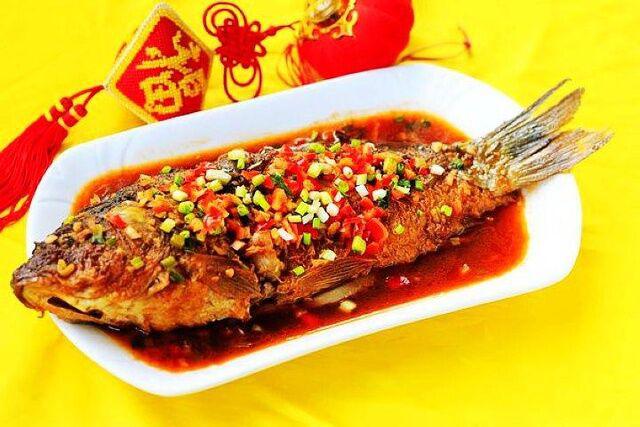 紅燒鯉魚的做法-家常味燒菜譜