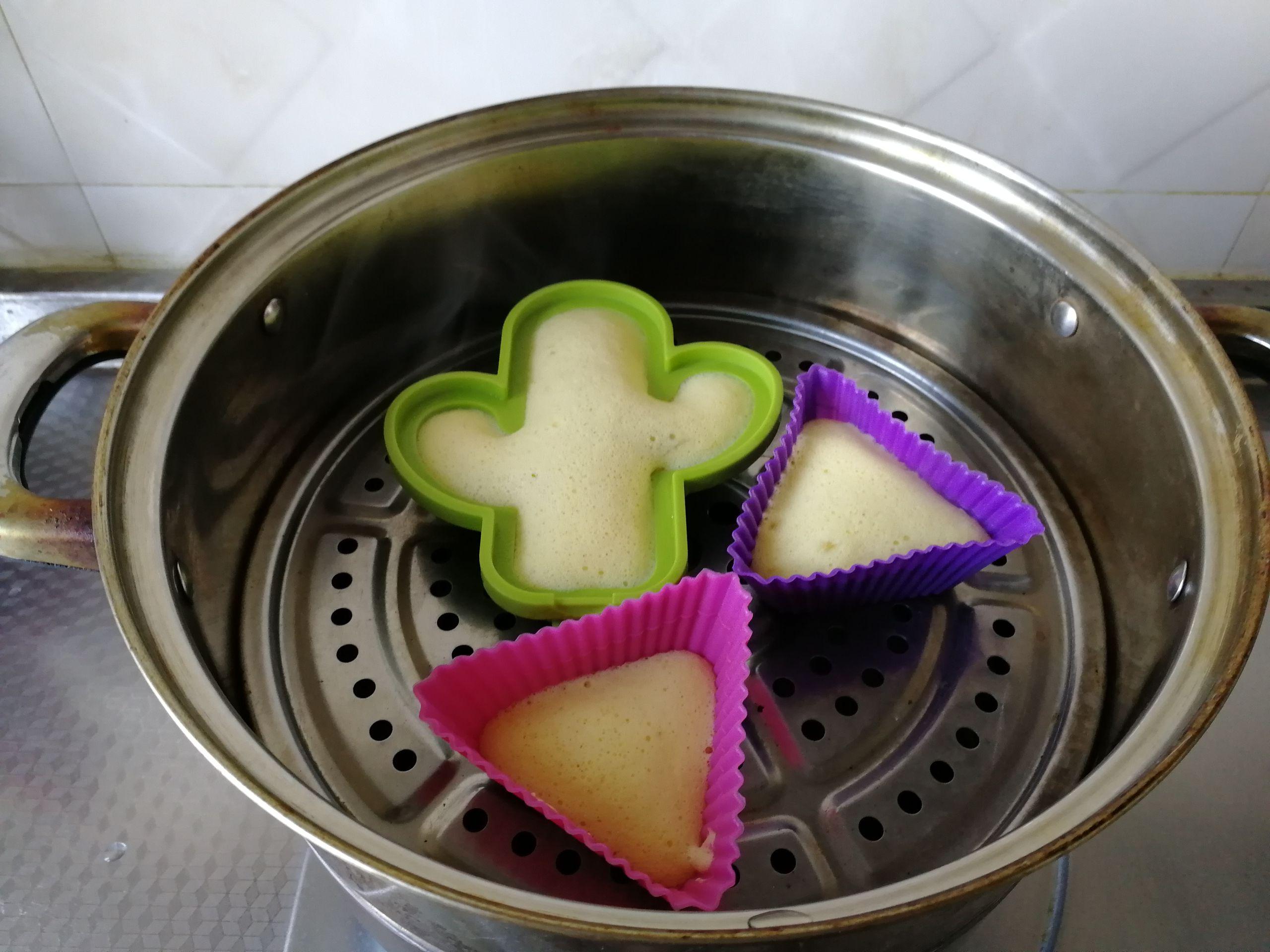 藍(lán)莓醬蒸糕的做法-酸甜味蒸菜譜